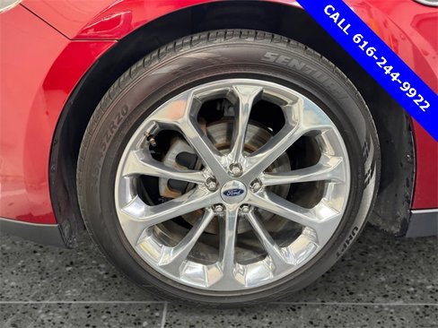 Used 2018 Ford Taurus Limited image 11