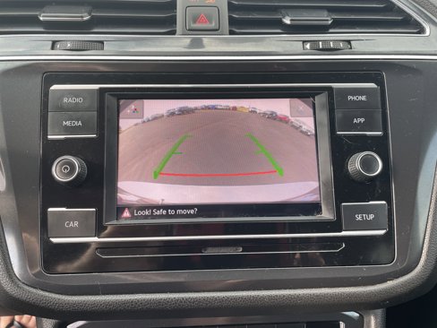 Used 2019 Volkswagen Tiguan S image 13