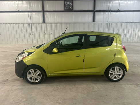 Used 2013 Chevrolet Spark LT image 2