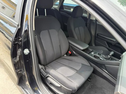 Used 2021 Kia K5 LX image 8