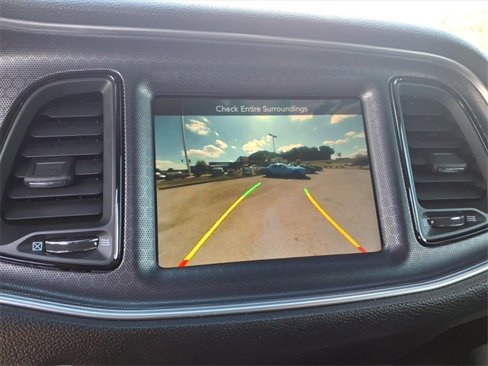 Used 2016 Dodge Challenger SXT Plus image 19
