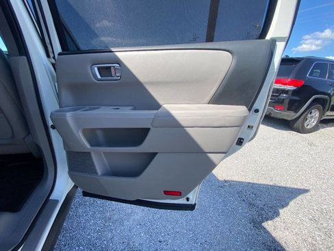 Used 2014 Honda Pilot Touring image 34