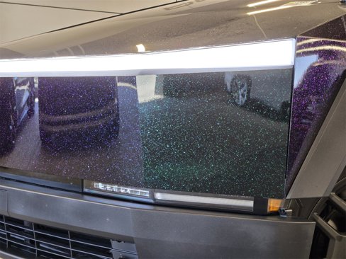 Used 2025 Tesla Cybertruck AWD Crew Cab image 28