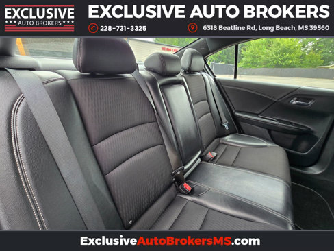 Used 2017 Honda Accord Sport image 34