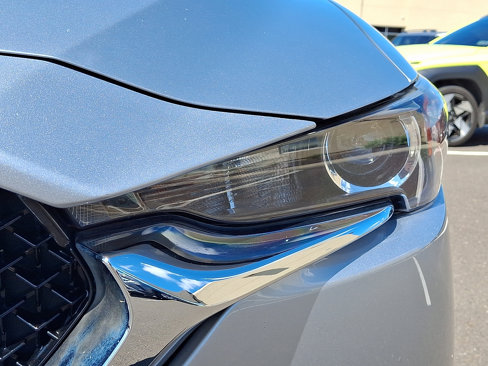 Used 2018 MAZDA CX-5 Touring w/ Preferred Equipment Package image 9