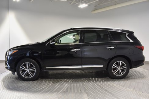 Used 2016 INFINITI QX60 FWD w/ Premium Package image 2