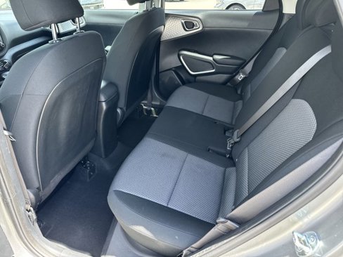 Used 2023 Kia Soul LX w/ LX Technology Package image 21