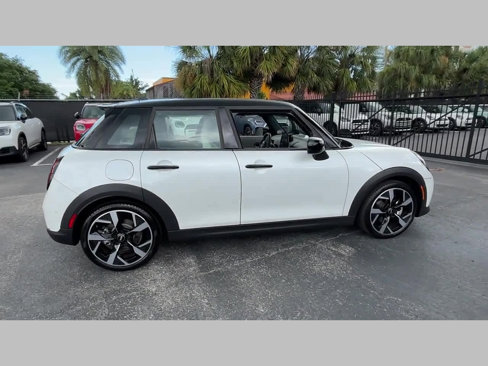 Certified 2025 MINI Cooper S image 26