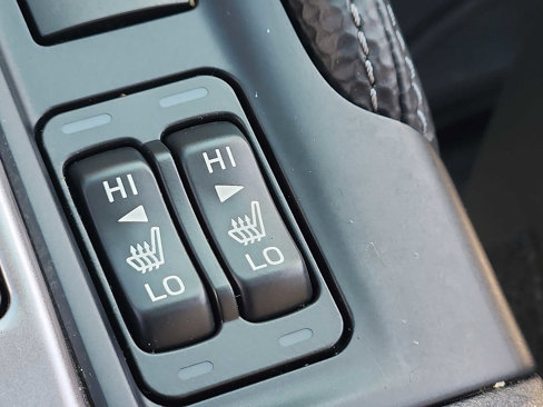 Used 2021 Subaru Forester Limited image 25