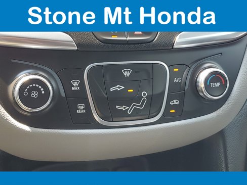Used 2022 Chevrolet Equinox LS image 29