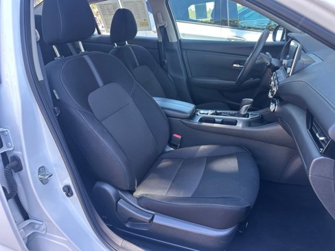 Used 2024 Nissan Sentra SV image 34