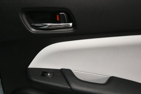Used 2016 Toyota Prius Three Touring image 23