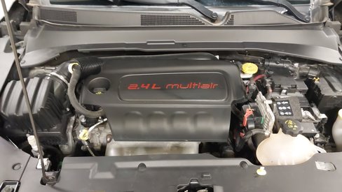 Used 2018 Jeep Compass Latitude image 30