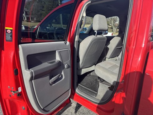 Used 2006 Dodge Ram 3500 Truck SLT image 17