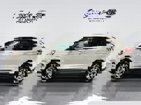 Used 2024 Ford Edge SEL image 5