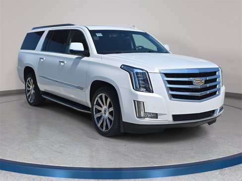 Used 2016 Cadillac Escalade ESV Luxury image 3