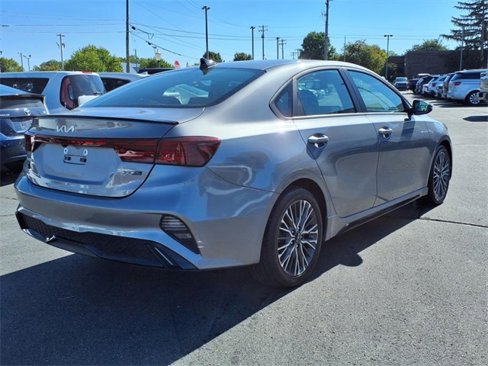 Used 2024 Kia Forte GT-Line w/ GT-Line Premium Package image 7