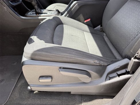 Used 2016 GMC Canyon SLE image 27