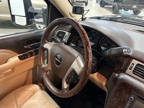Used 2012 GMC Sierra 3500 Denali image 16