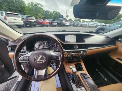 Used 2016 Lexus ES 350 image 16
