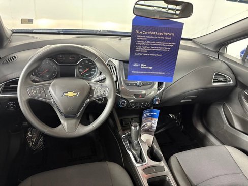 Used 2017 Chevrolet Cruze LT w/ Convenience Package image 25