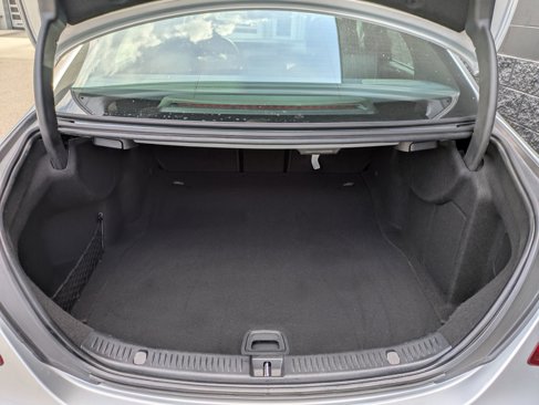 Used 2018 Mercedes-Benz E 400 4MATIC Sedan image 27