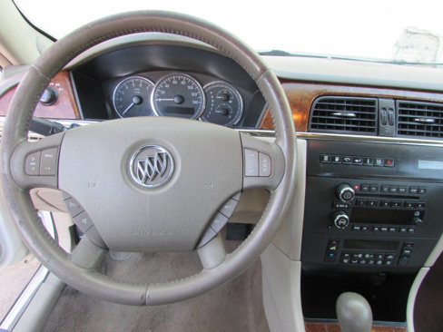 Used 2006 Buick LaCrosse CXL w/ Driver Confidence Package image 19