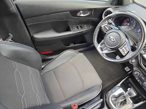 Used 2021 Kia Forte GT-Line image 15