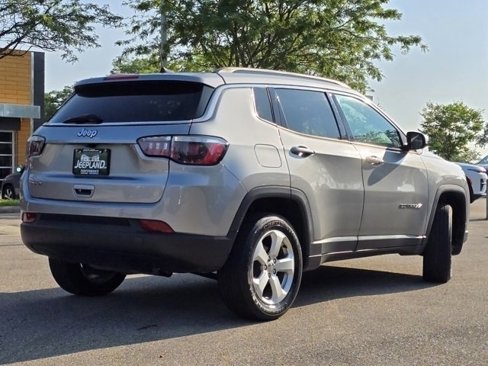 Used 2020 Jeep Compass Latitude w/ Cold Weather Group image 23
