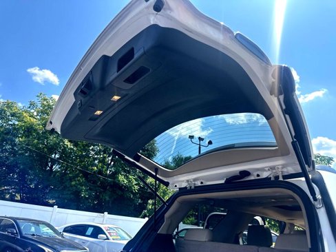 Used 2012 GMC Acadia Denali image 33
