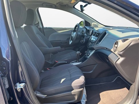Used 2015 Chevrolet Sonic LT image 15