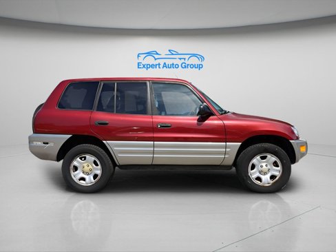 Used 2000 Toyota RAV4 4WD image 3
