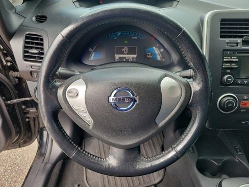 Used 2013 Nissan Leaf S w/ Charger Pkg image 22