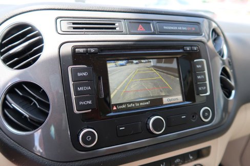 Used 2013 Volkswagen Tiguan S image 14