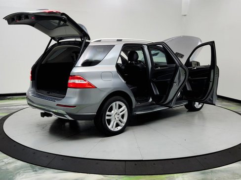 Used 2015 Mercedes-Benz ML 350 4MATIC image 11