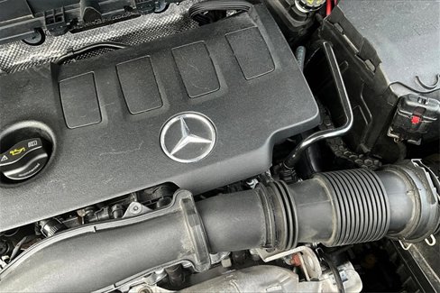 Used 2021 Mercedes-Benz GLB 250 image 30