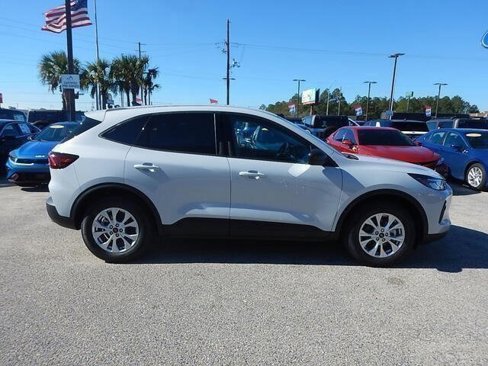 New 2025 Ford Escape Active w/ Cold Weather Package image 13