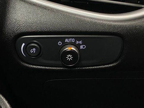 Used 2024 Chevrolet Malibu LT image 14