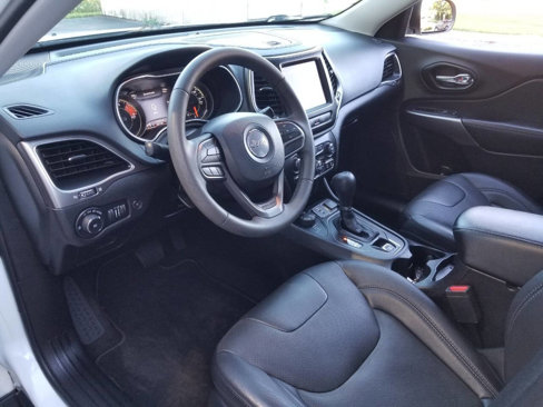 Certified 2021 Jeep Cherokee Latitude Lux w/ Sun & Sound Group image 9