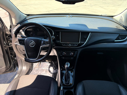 Used 2018 Buick Encore Preferred image 17