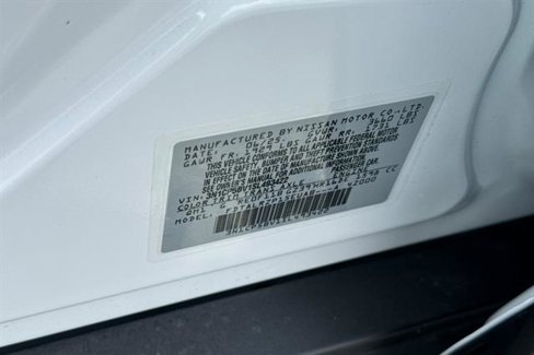 New 2025 Nissan Kicks Play S image 31