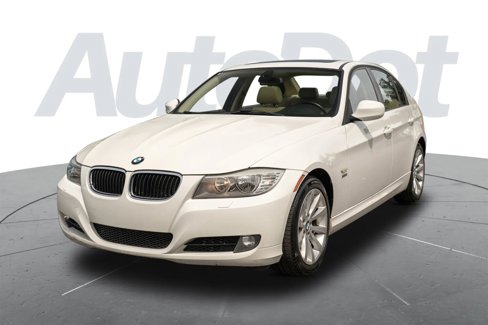 Used 2011 BMW 328i xDrive Sedan image 5