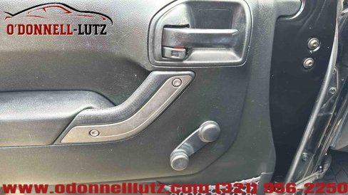 Used 2017 Jeep Wrangler Sport image 16