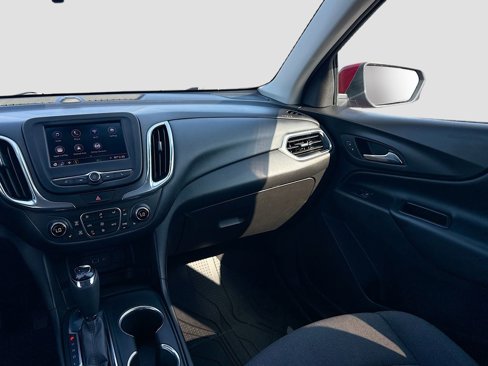 Used 2020 Chevrolet Equinox LT image 22
