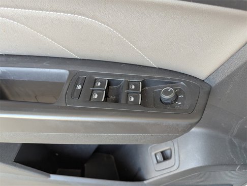 Certified 2023 Volkswagen Atlas SE w/ Black Wheel Package image 18