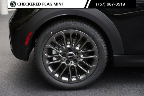 Used 2025 MINI Cooper S image 7