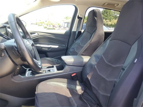 Used 2017 Ford Escape Titanium image 13