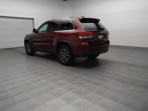 Used 2020 Jeep Grand Cherokee Laredo w/ Security & Convenience Group image 5