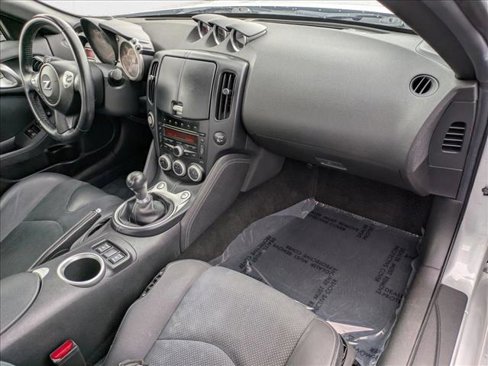 Used 2012 Nissan 370Z Touring image 15