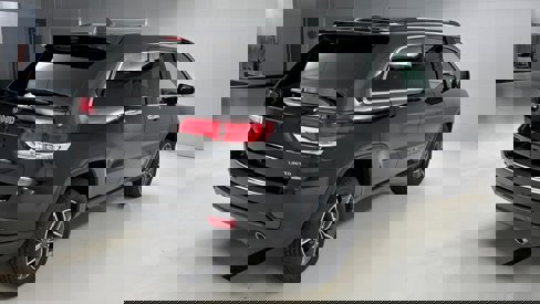 Certified 2022 Jeep Grand Cherokee Limited image 5